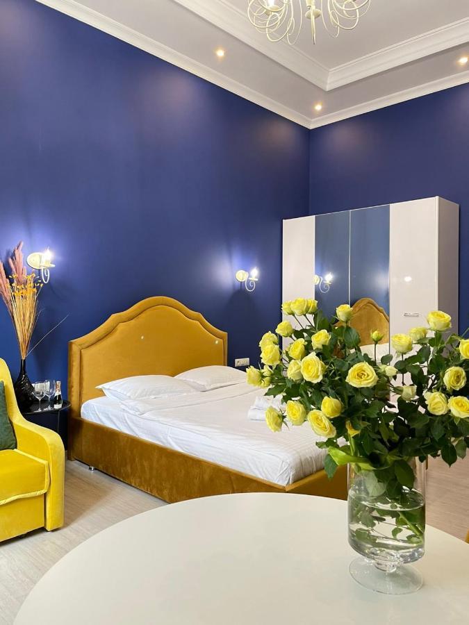 Royal Apartment On Slovatskogo 8 Lviv Luaran gambar