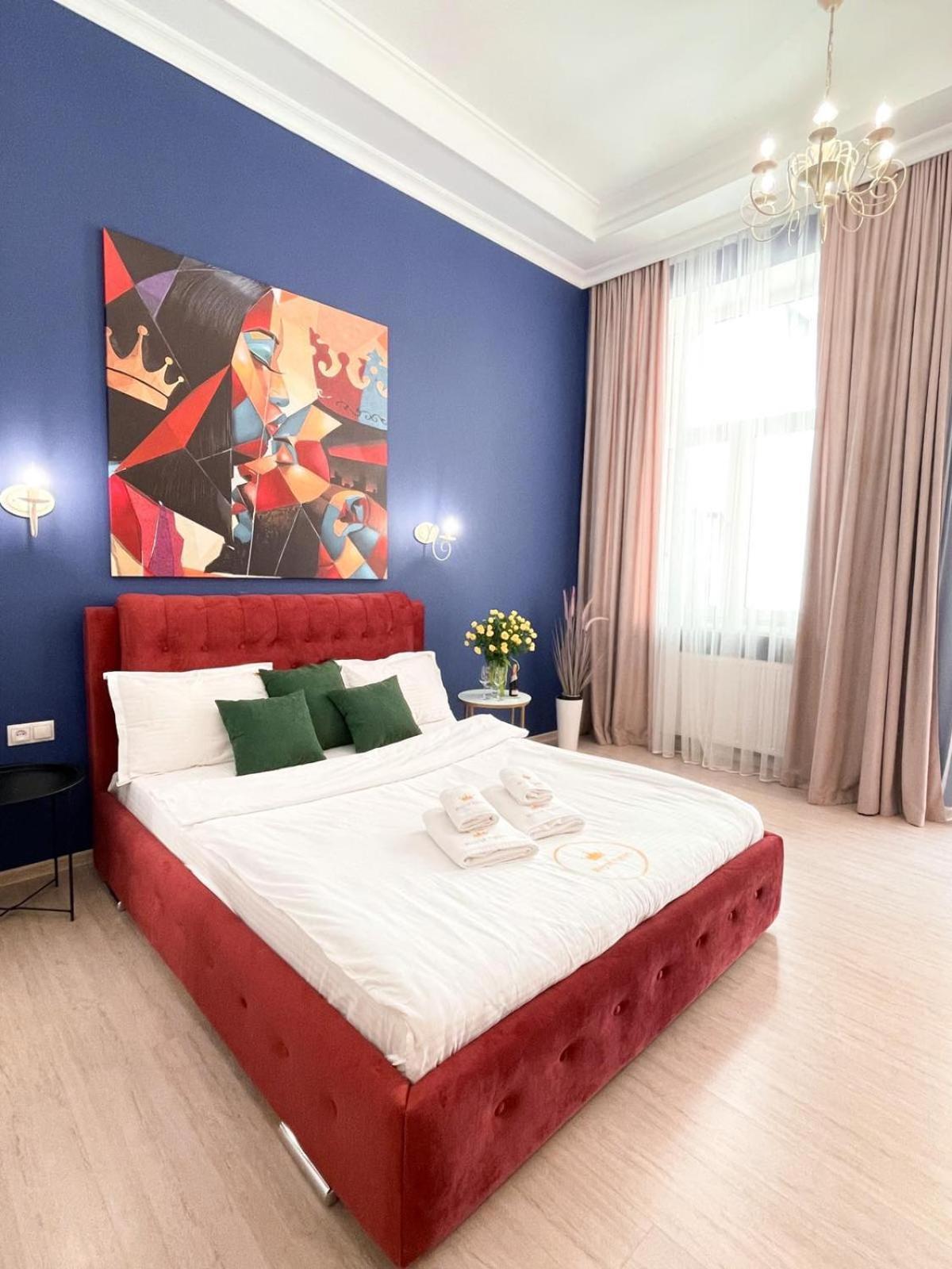 Royal Apartment On Slovatskogo 8 Lviv Luaran gambar
