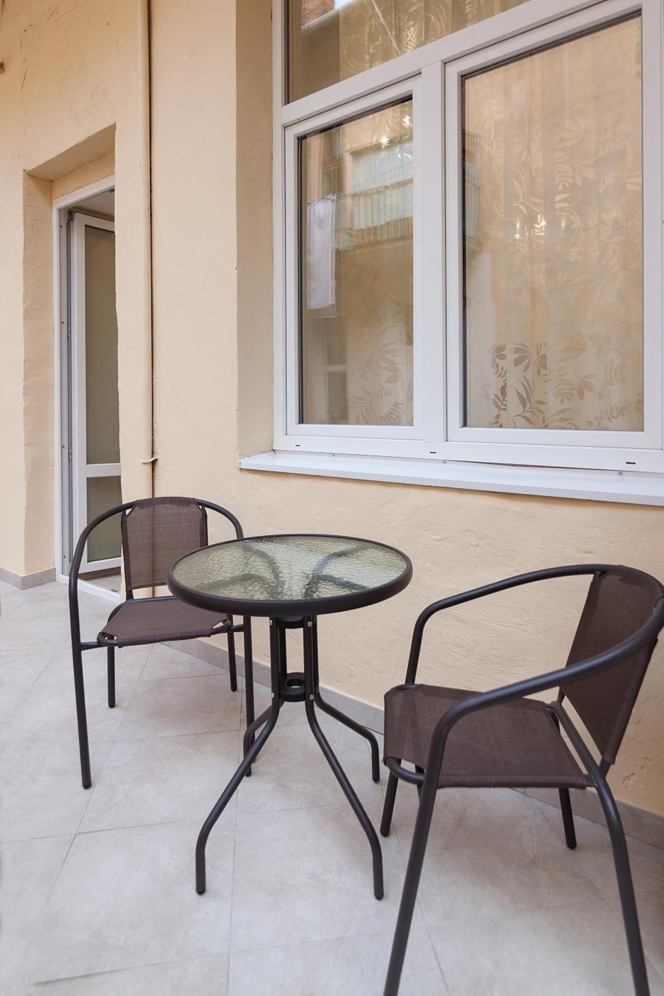 Royal Apartment On Slovatskogo 8 Lviv Luaran gambar